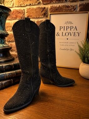 Forever 8 Black Rhinestone Statement Boots | Size 8